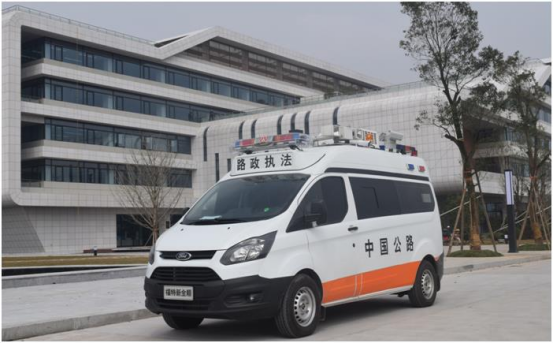 與疫情賽跑！“六合造”救護車奔赴抗疫一線